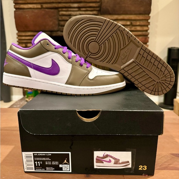 Air Jordan 1 Low “Palomino” / Sz. 11.5 / DS (New)